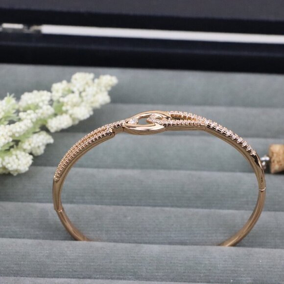 Elegant Rose Gold Bangle with Dainty Diamond Accents, XPBL0563 - Picture 12 of 12